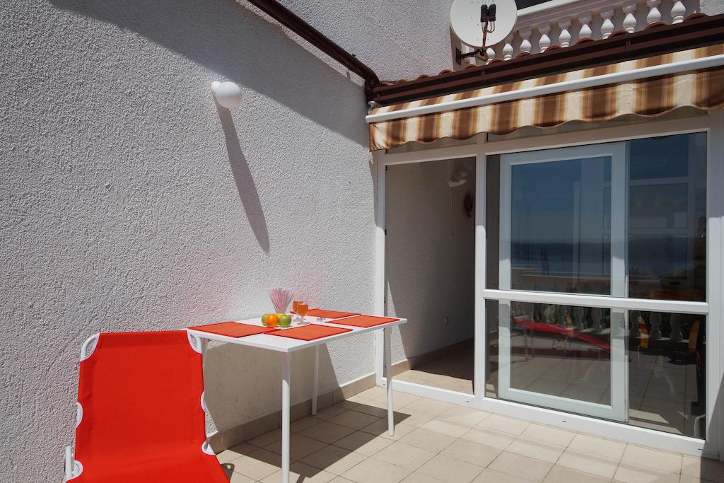 Apartments Lina Novi Vinodolski Pokój zdjęcie